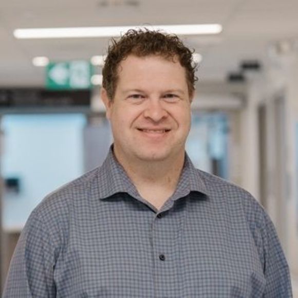 Meet your Posher, James - Picture 1 of 1